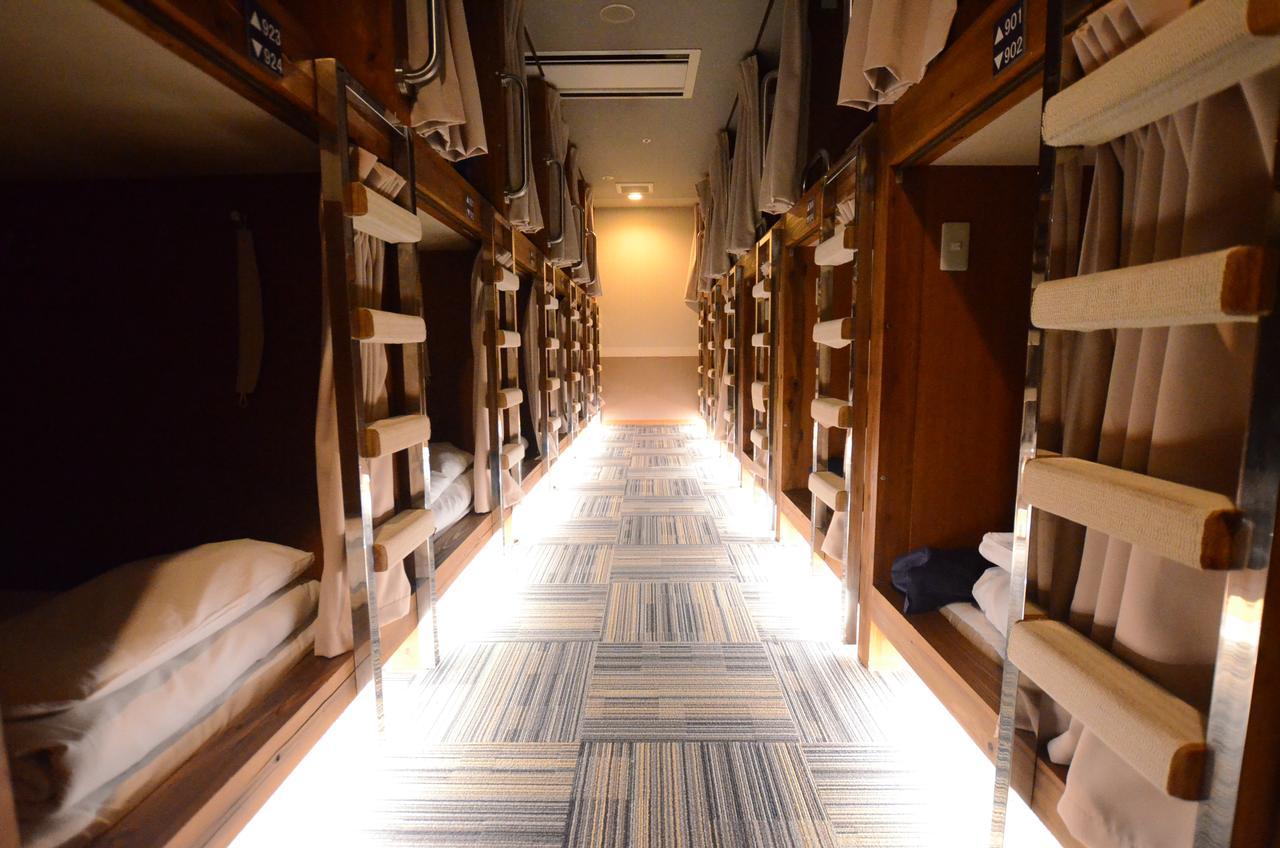Kumamoto Capsule Hotel Exteriör bild