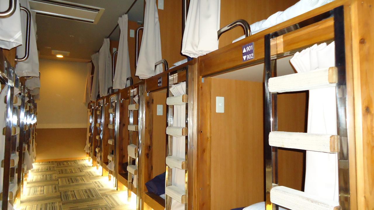 Kumamoto Capsule Hotel Exteriör bild